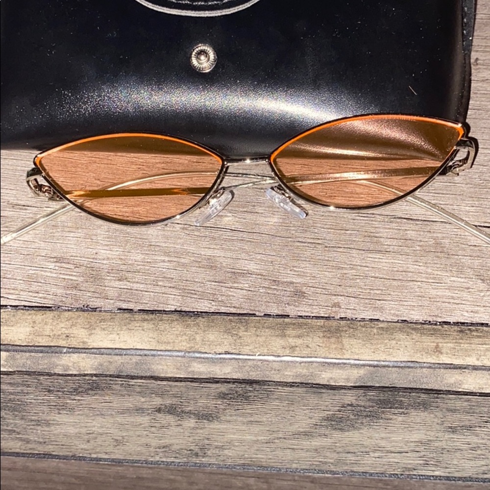 Sun glasses